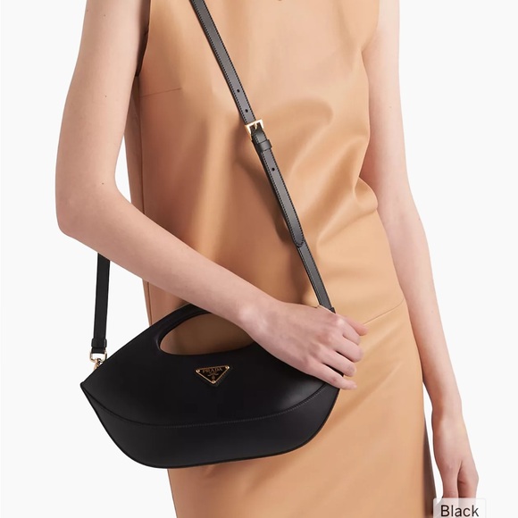 Black Prada Medium Leather Bag - Picture 15 of 17